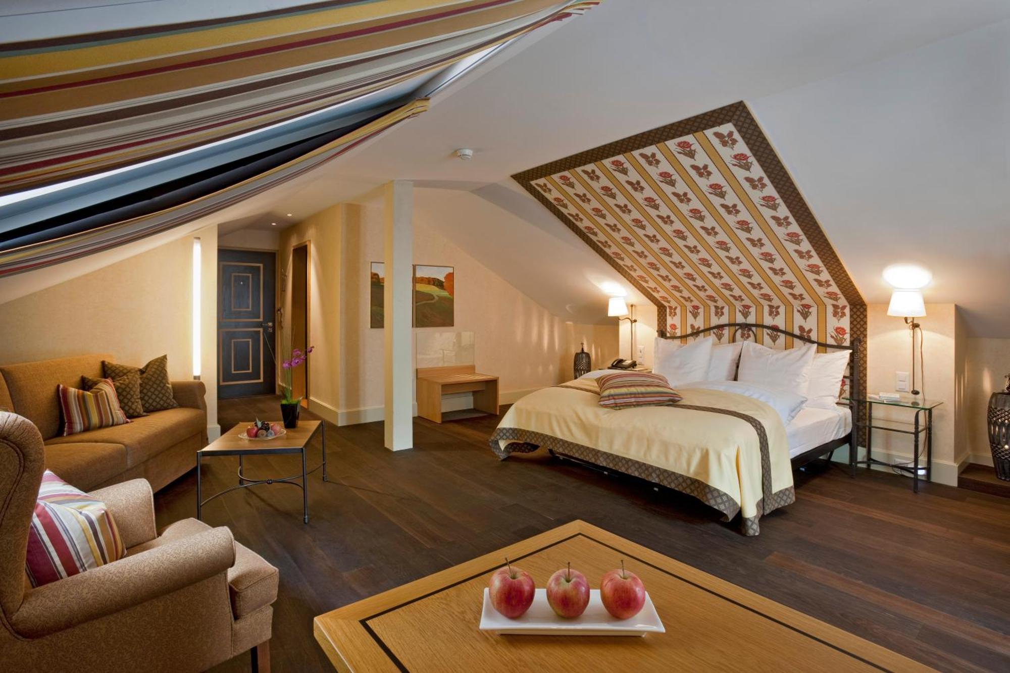 Romantik Seehotel Sonne Küsnacht Zewnętrze zdjęcie